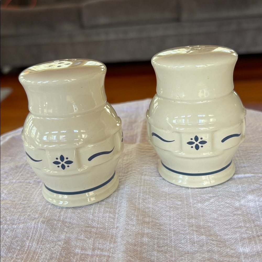 Longaberger Classic Blue Salt & Pepper Shaker Set